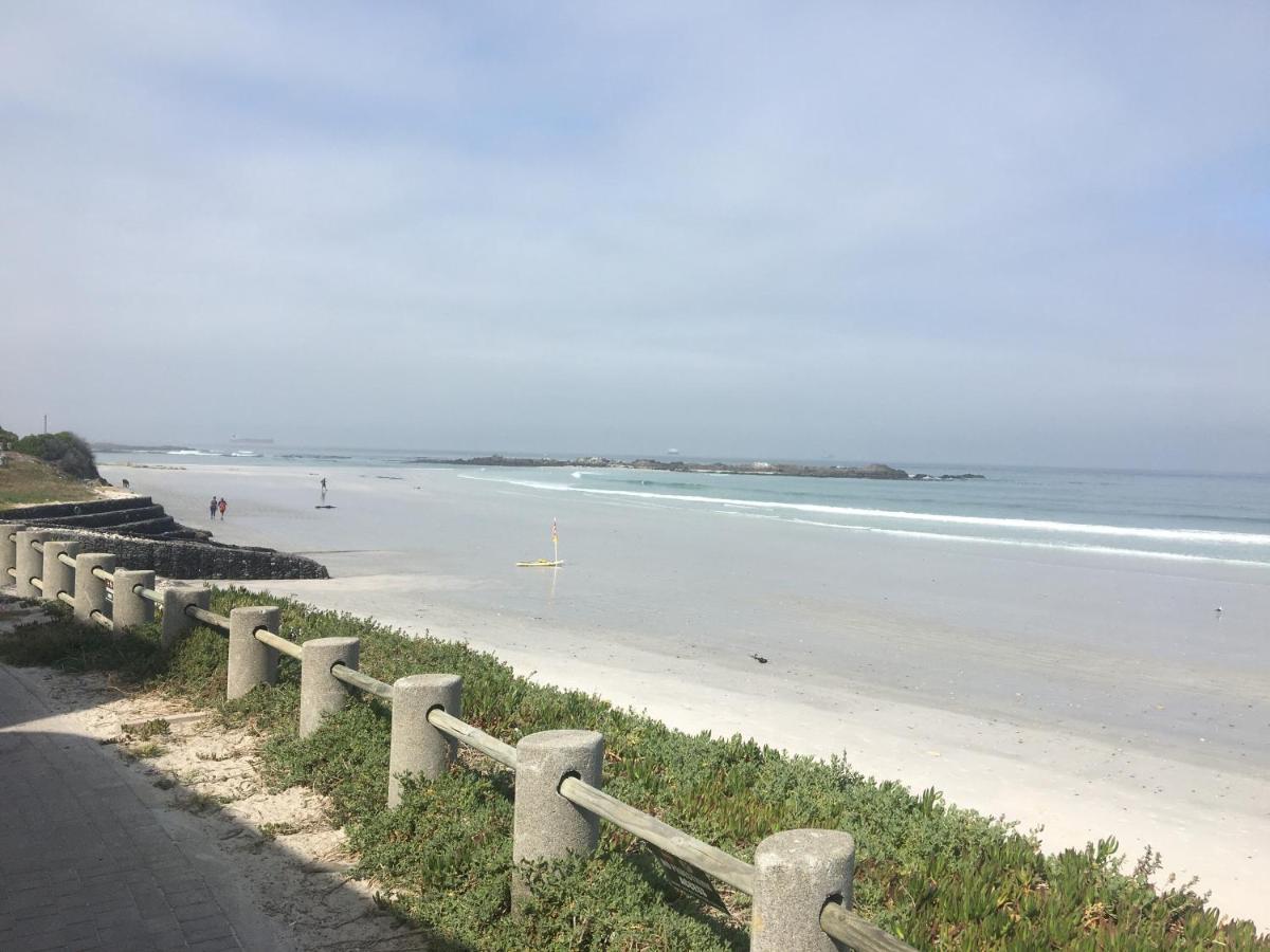 2Whitewaters Bloubergstrand Homestay מראה חיצוני תמונה
