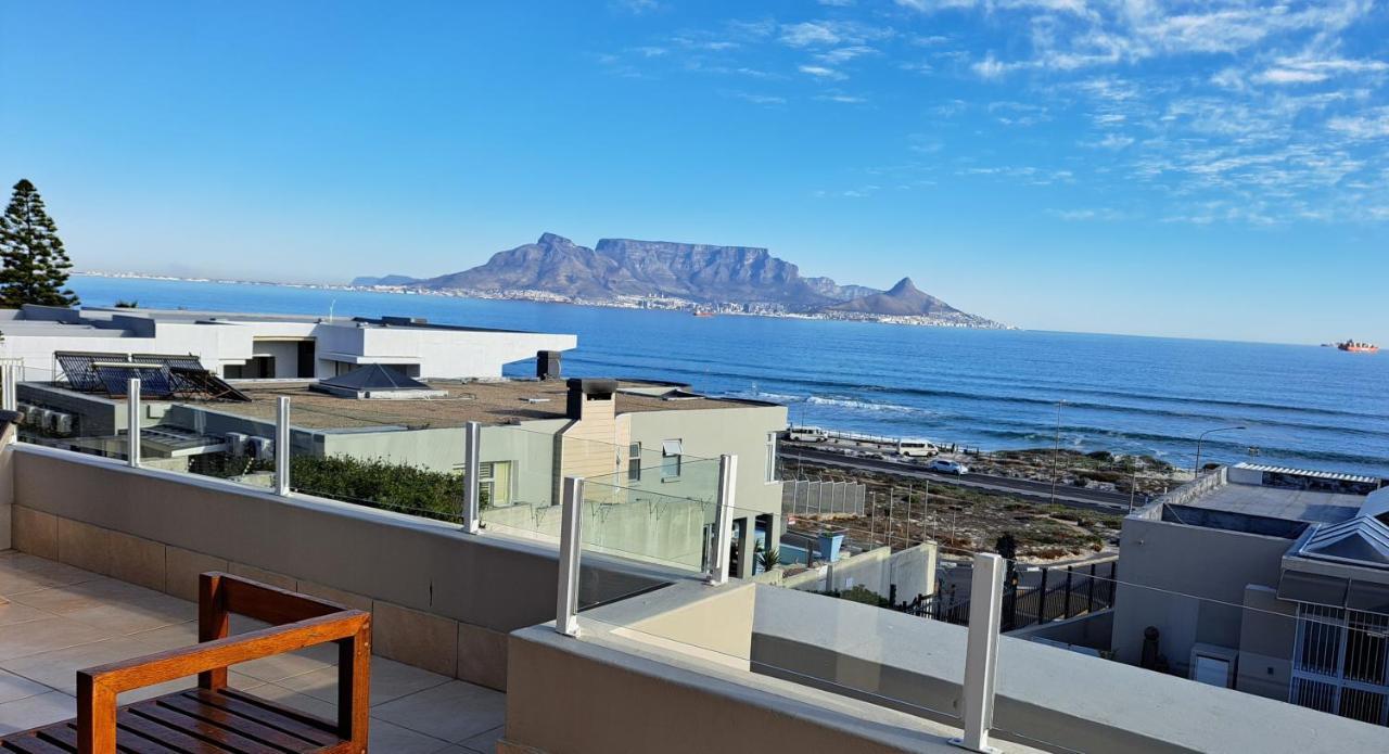 2Whitewaters Bloubergstrand Homestay מראה חיצוני תמונה