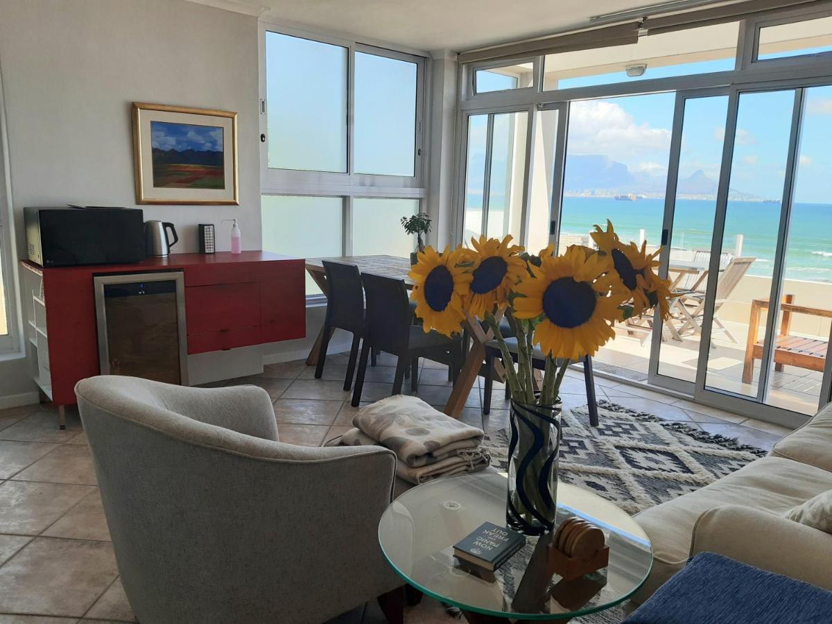 2Whitewaters Bloubergstrand Homestay מראה חיצוני תמונה